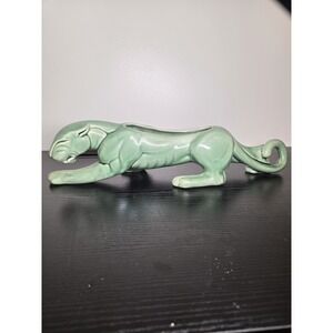 McCoy Panther Planter, 1950s. Green McCoy Planter. Mid-Century Modern Planter